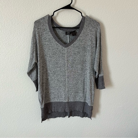 Daytrip Heather Gray Baggy, Oversized, Normcore Knit Top - Picture 1 of 3